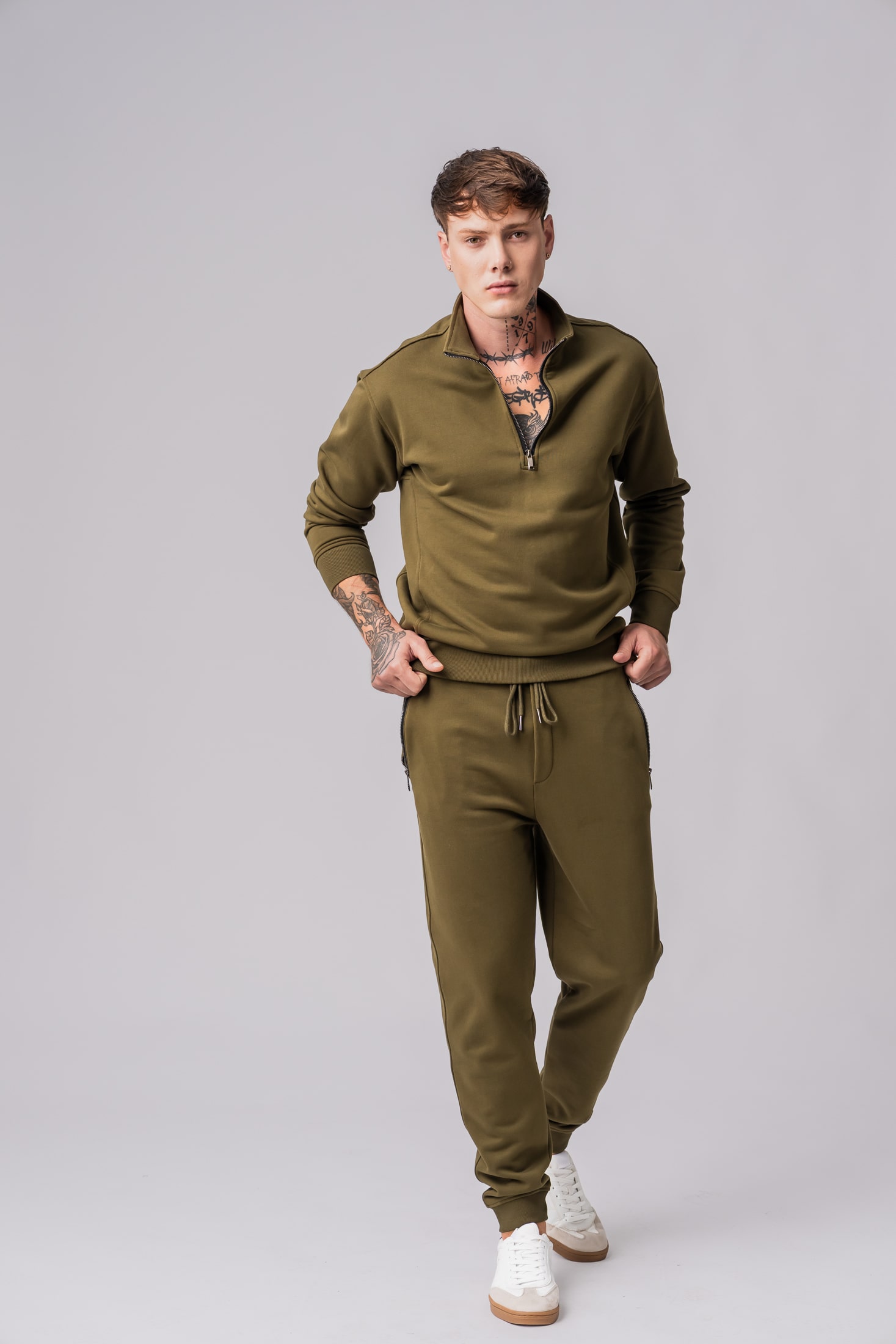 Men’s olive 100% cotton regular-slim fit sweatsuit