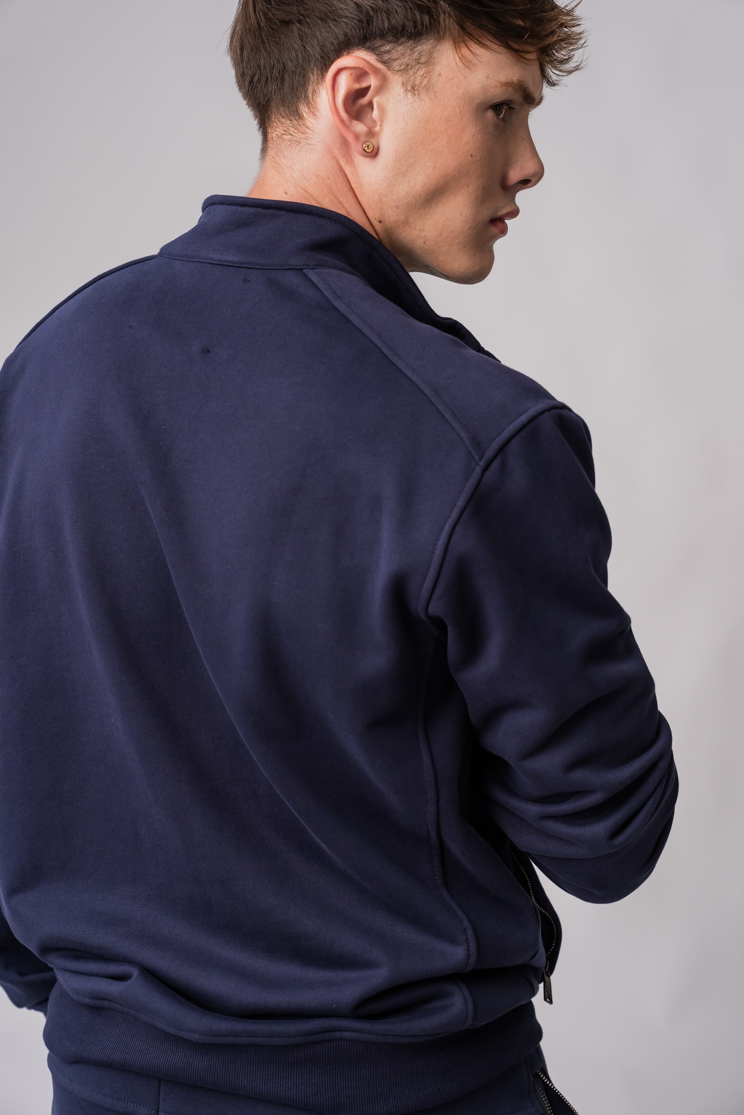 Men’s navy 100% cotton full zip sweatshirt with a high collar