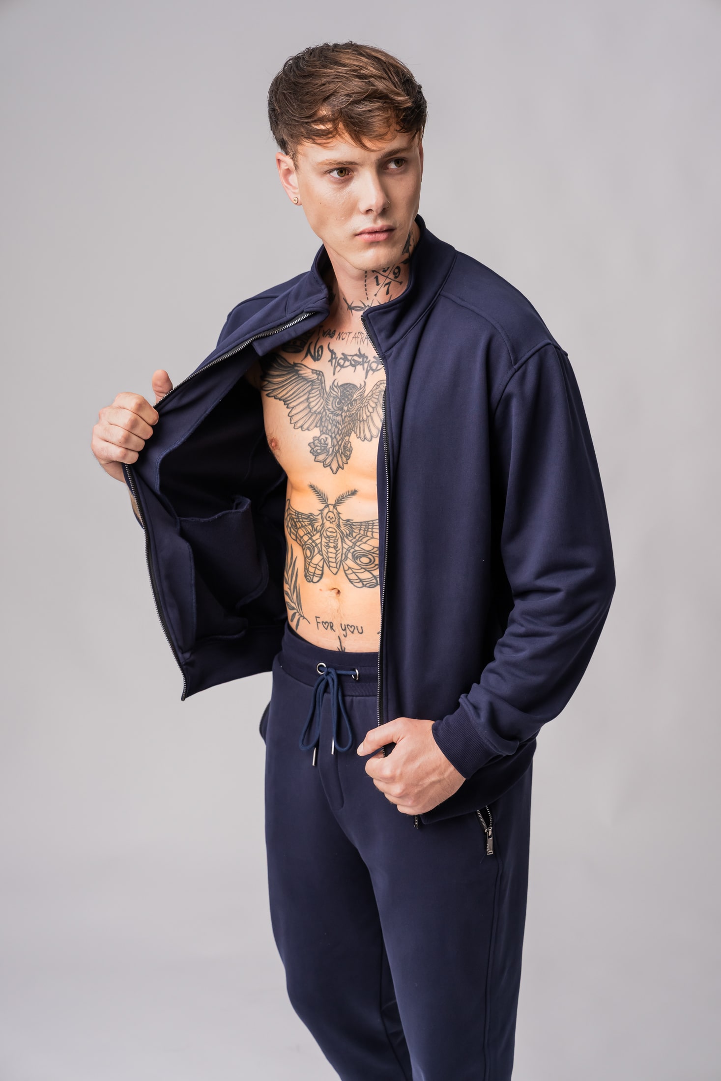 Men’s navy 100% cotton full zip sweatshirt