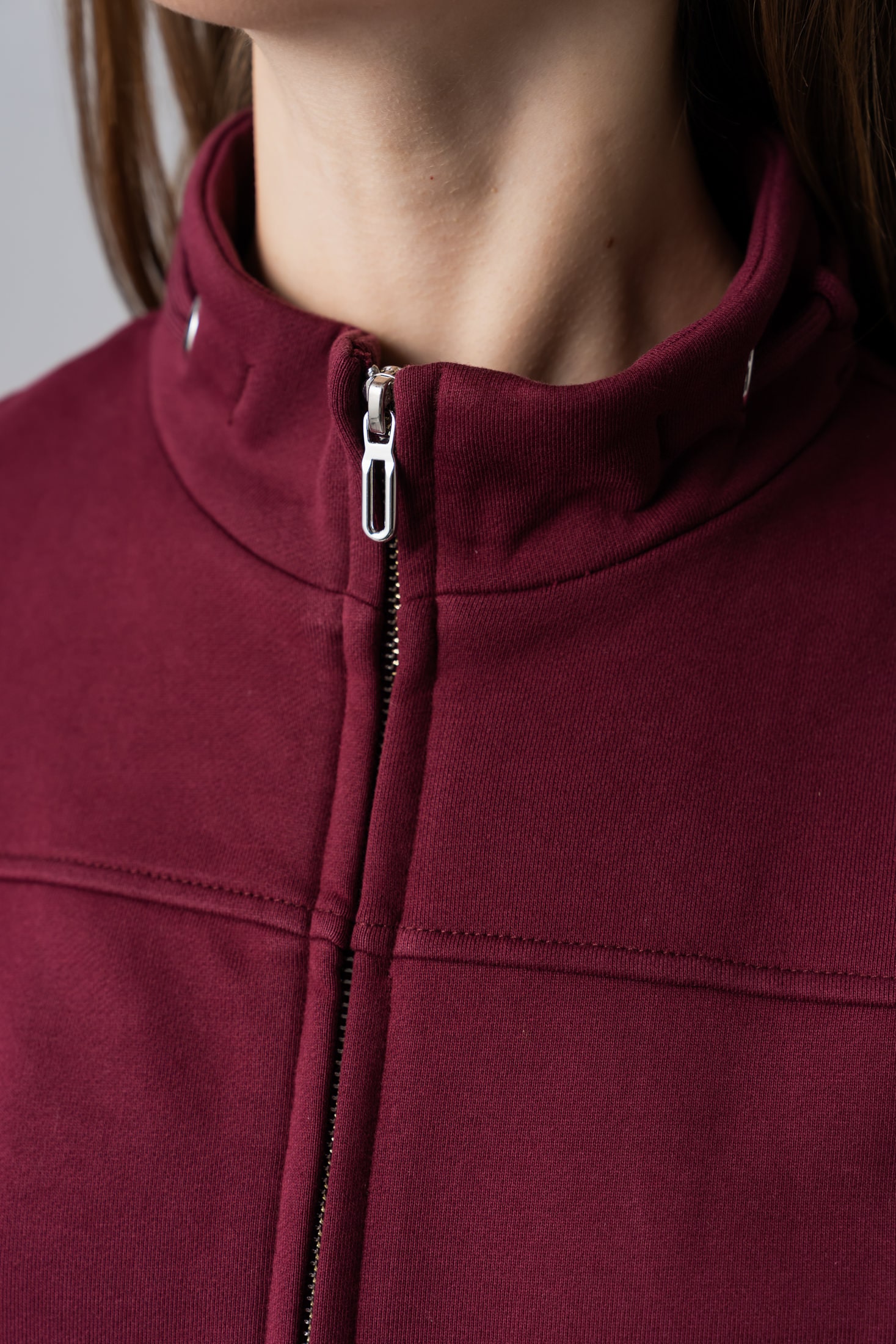 Women’s burgundy 100% cotton zip-up sweatshirt