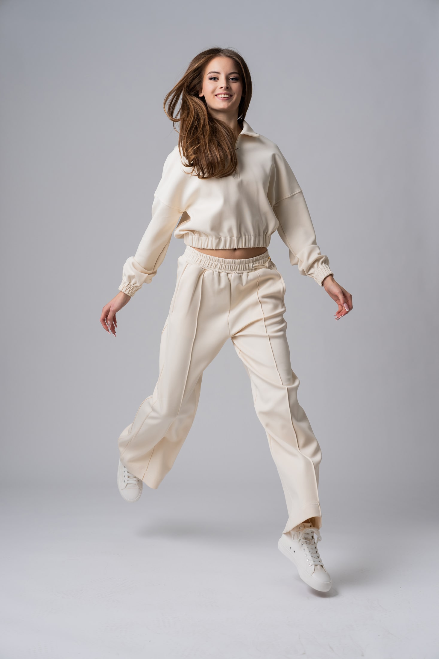 Women’s beige sustainable lounge wear