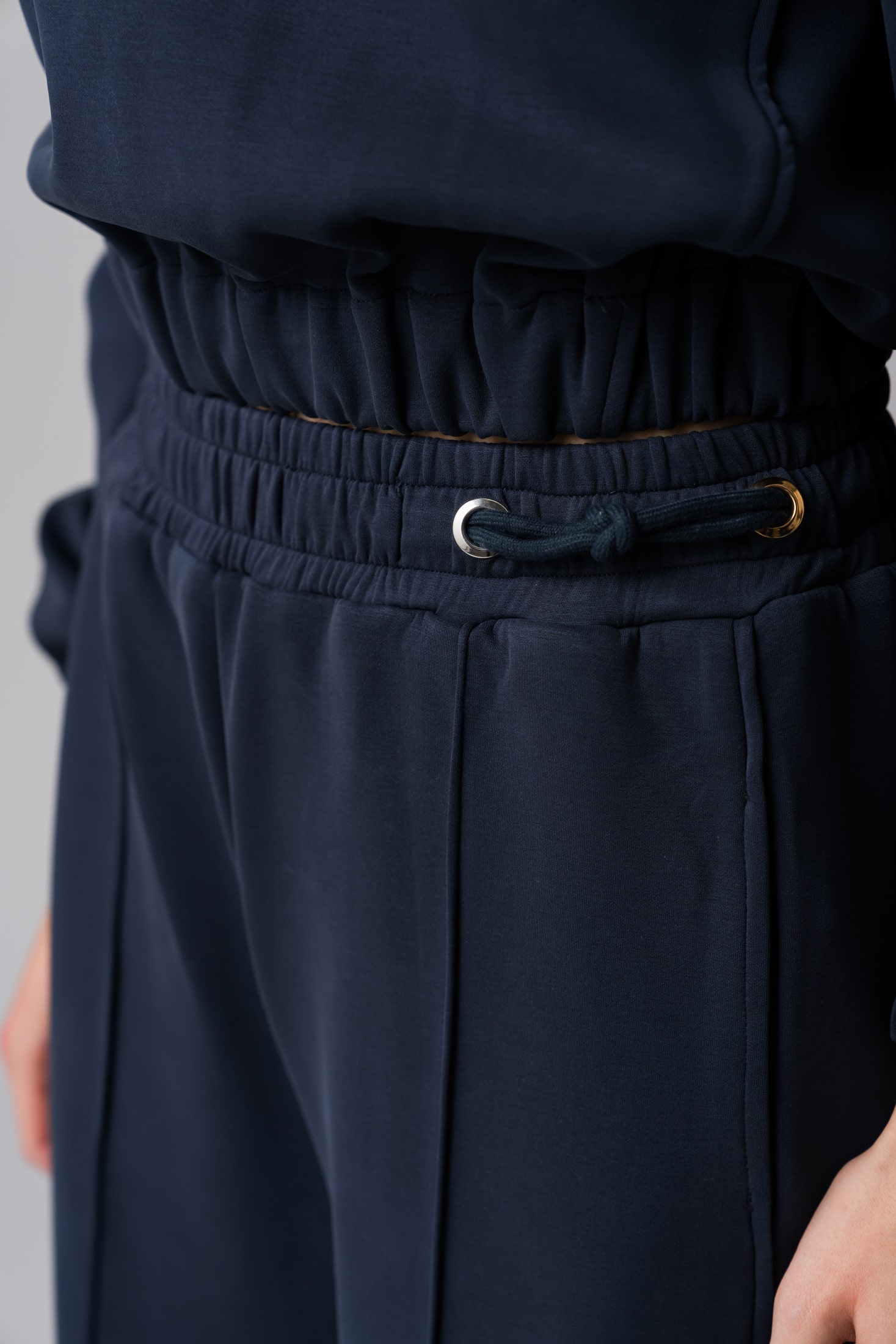 Women’s navy blue sustainable wide-leg sweatpants